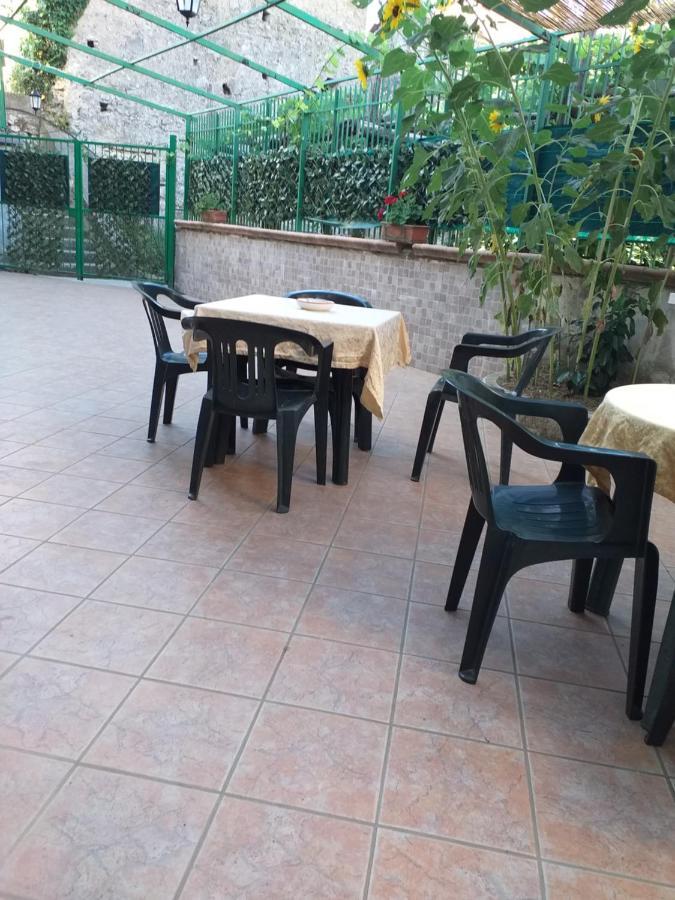 Bed & Breakfast Il Sentiero Аджерола Экстерьер фото